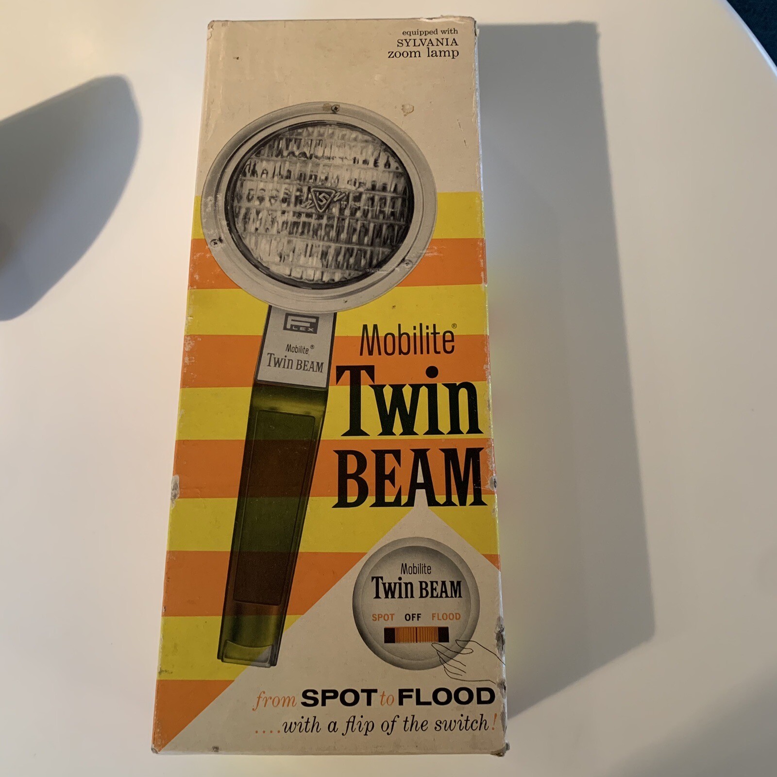 MOBILITE Twin Beam FLOOD/SPOT Light SYLVANIA ZOOM Lamp 3400 K For Home Movies
