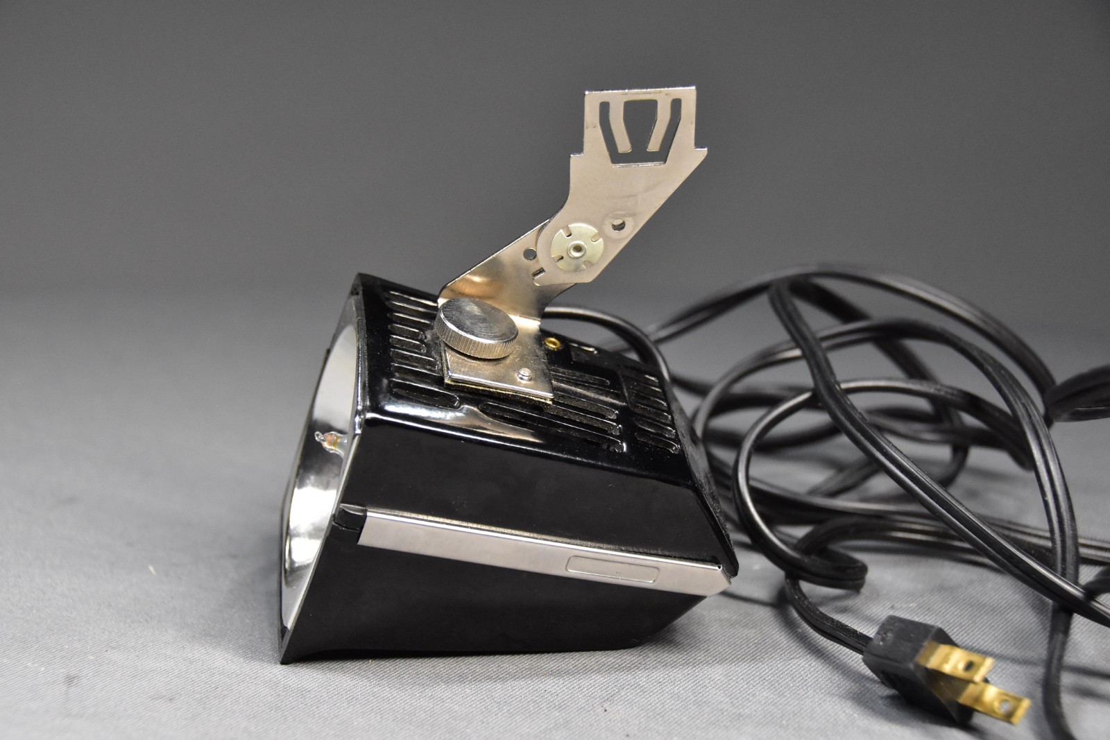 Kodak / Sylvania “Sun Gun” continuous video light