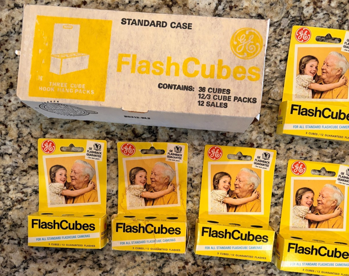 Vintage Lot of 5 NOS GE Flash Cubes – 3 per pack For Standard Flash Cameras