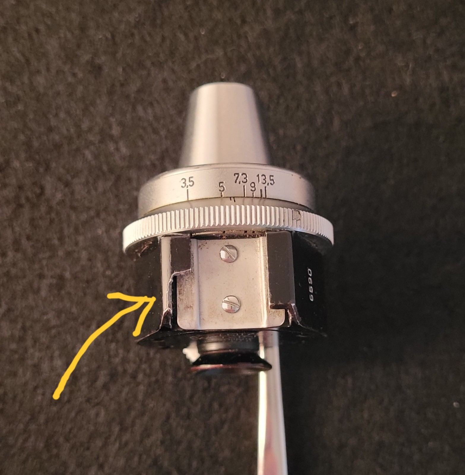 E.LEITZ WETZLAR BLACK UNIVERSAL VIEW FINDER FIT LEICA RANGEFINDER # 6590