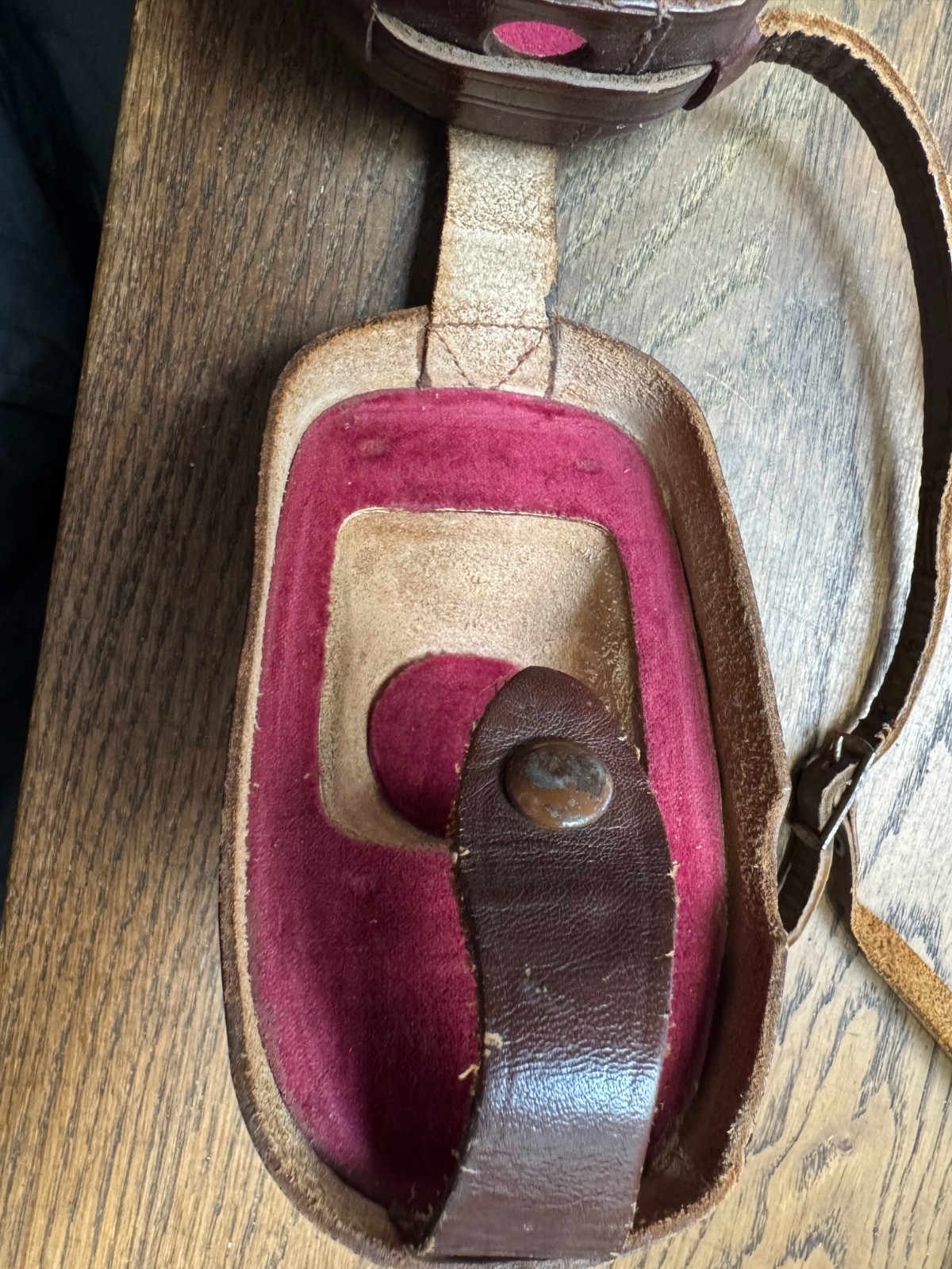 Vintage WZFO Alfa 35mm Leather Film Camera Case (AM27)