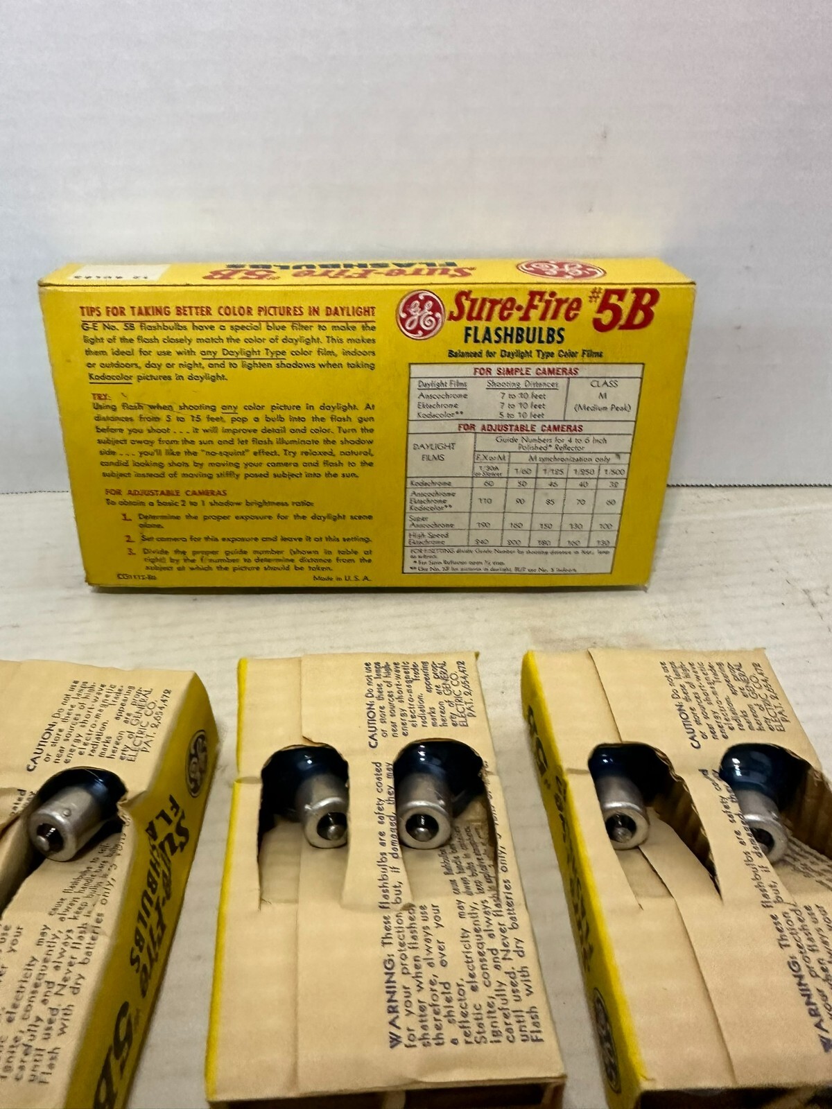 General Electric Sure-Fire #5B Flashbulbs