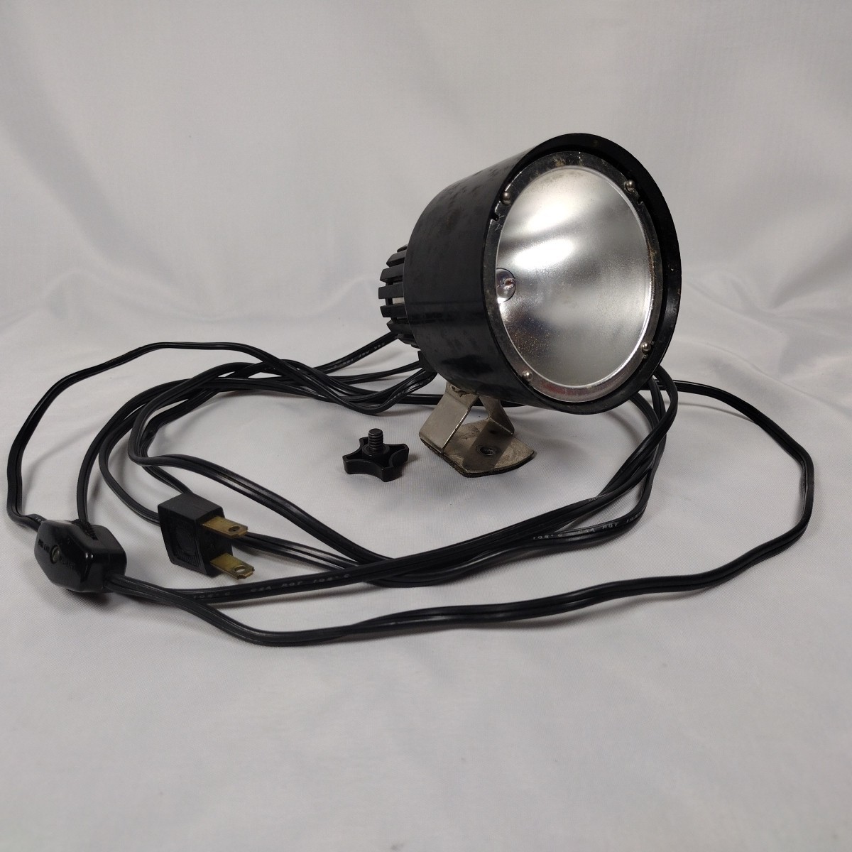 Vintage Sylvania Super 8 SunGun Sg-IX Movie Light 350 Watts Tested And Works