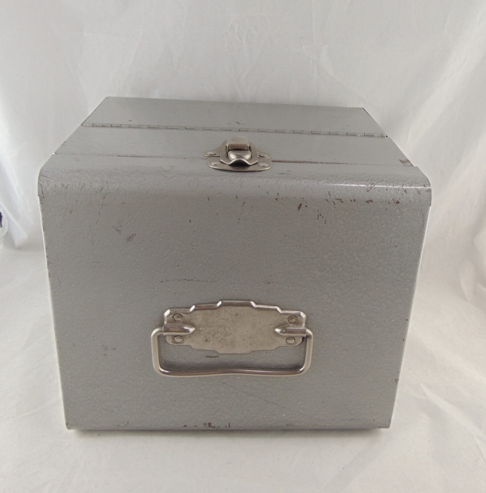 Logan Deluxe 8mm Film Chest Movie Reel Film Chest – FREE USA SHIIPPING