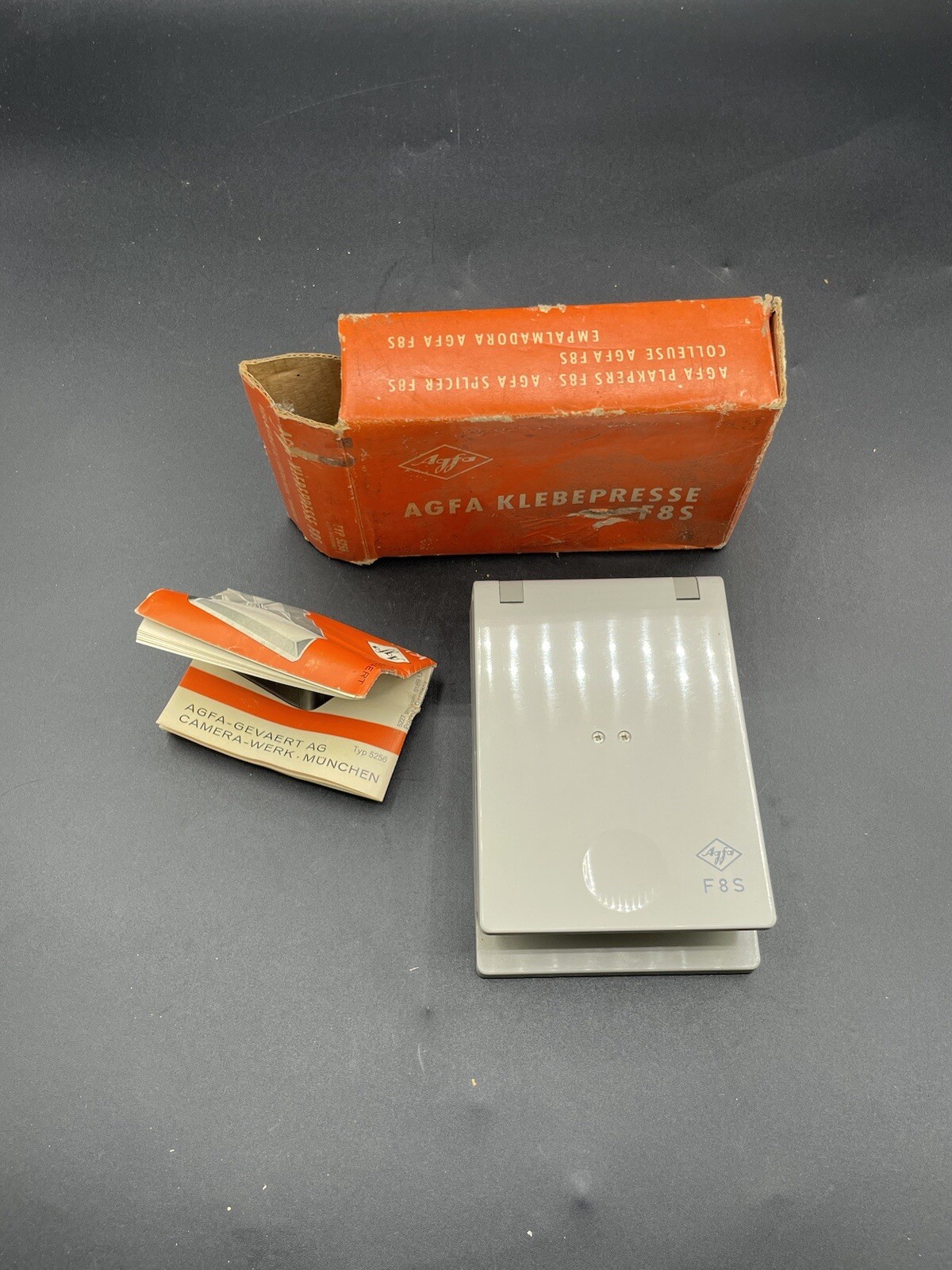 Agfa Klebepresse F8S 8mm Super 8 Movie Cine Film Splicer in Box MINT