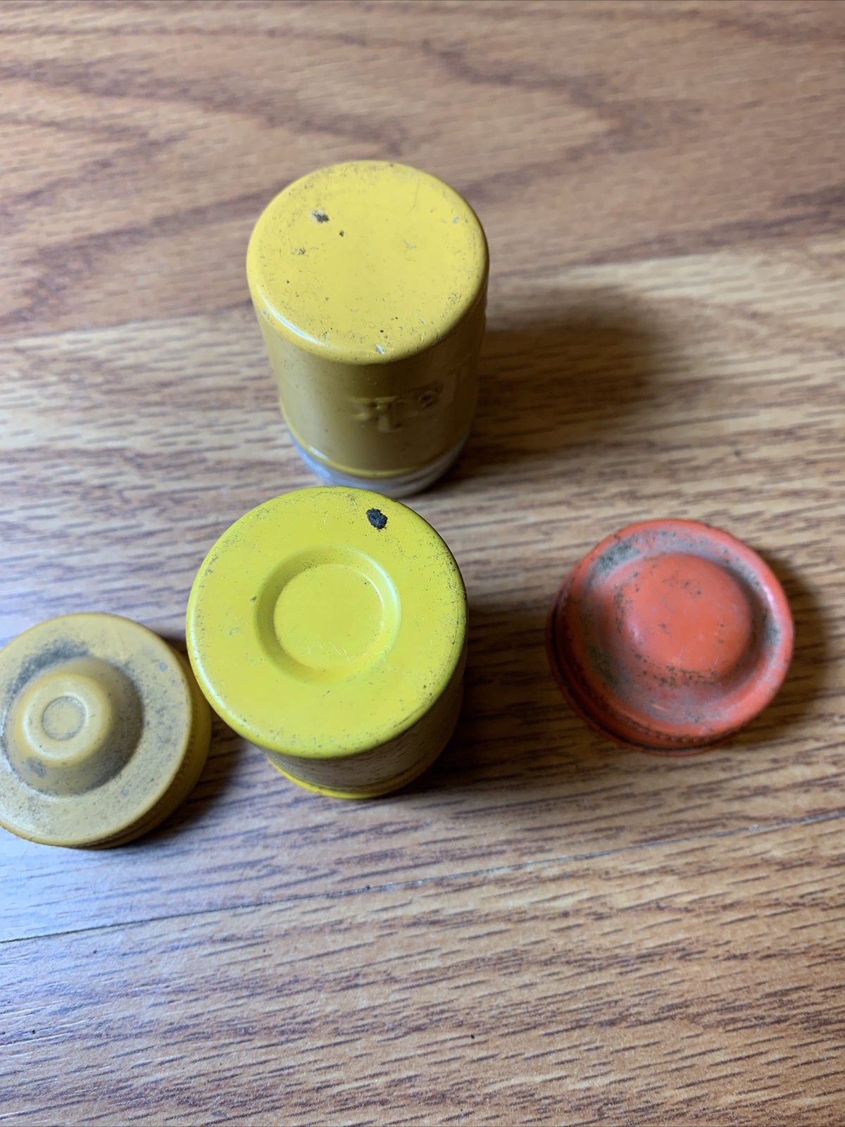 VINTAGE KODAK ANTIQUE METAL TIN FILM CANISTER HOLDER WITH LID Lot Of 2