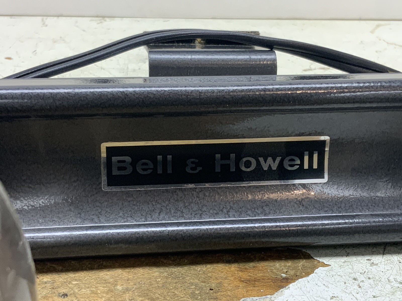 Vintage Bell & Howell Light Bar Flood Lamp 2 Bulbs Working Videography Box