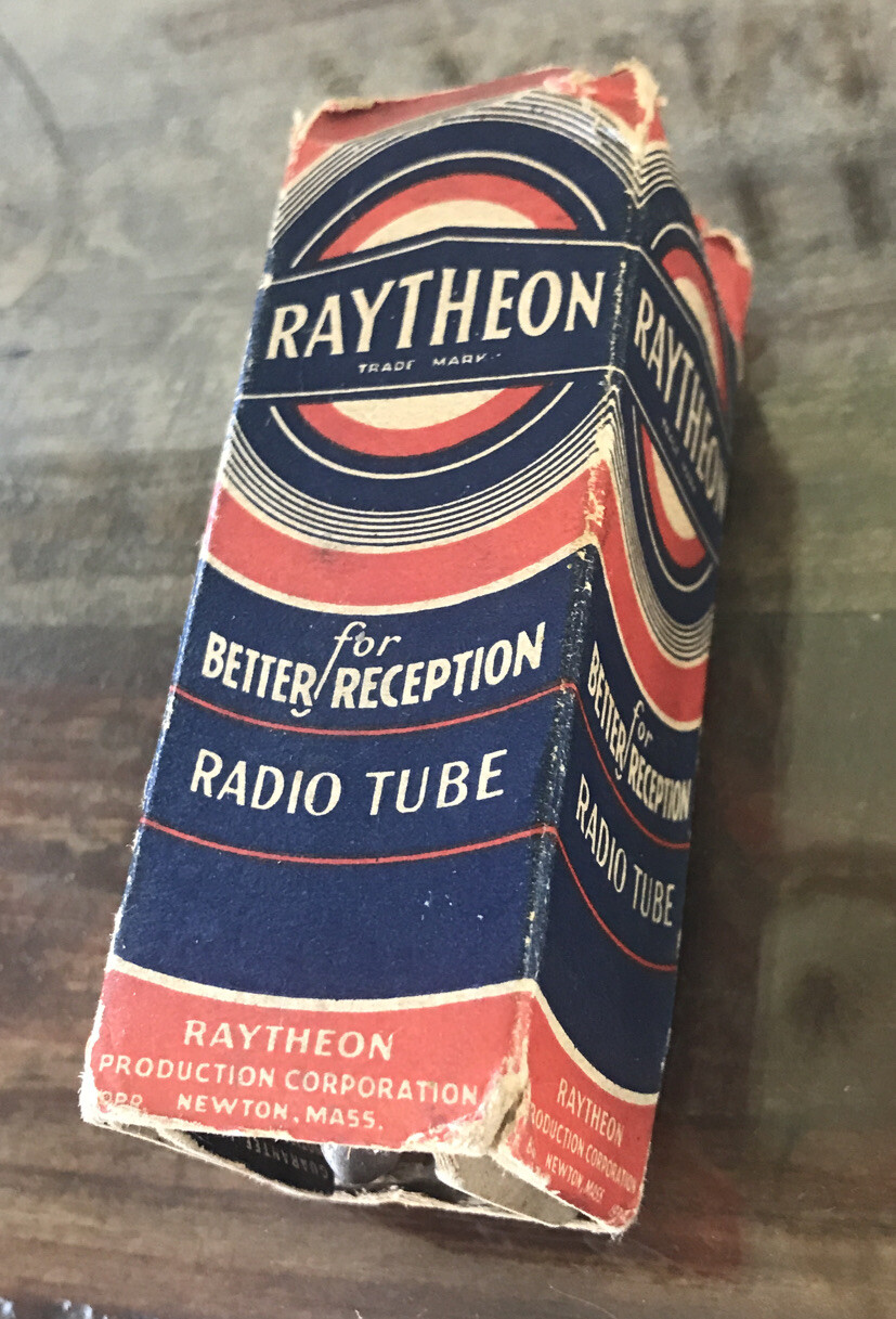 Vintage Raytheon Electric Radio Tube 7Y4 IN BOX