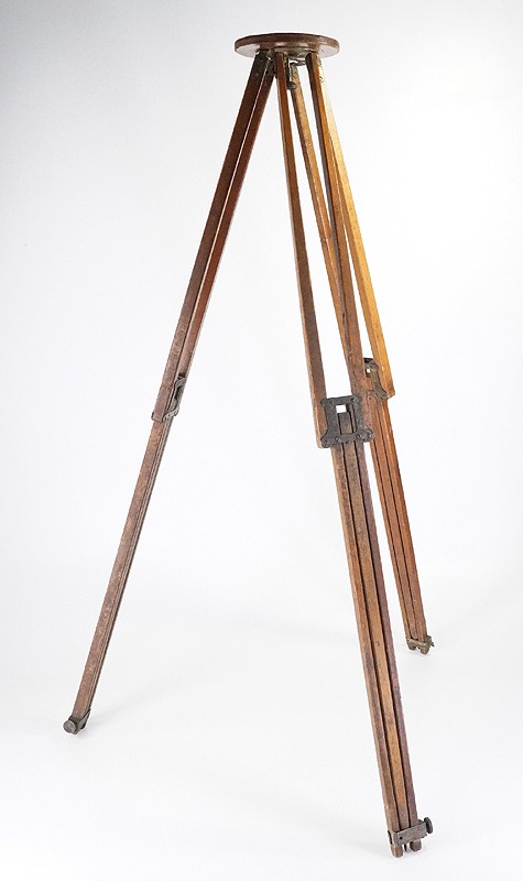 WOODEN TRIPOD, UNMARKED AS TO MAKER, VINTAGE CAMERA/227461