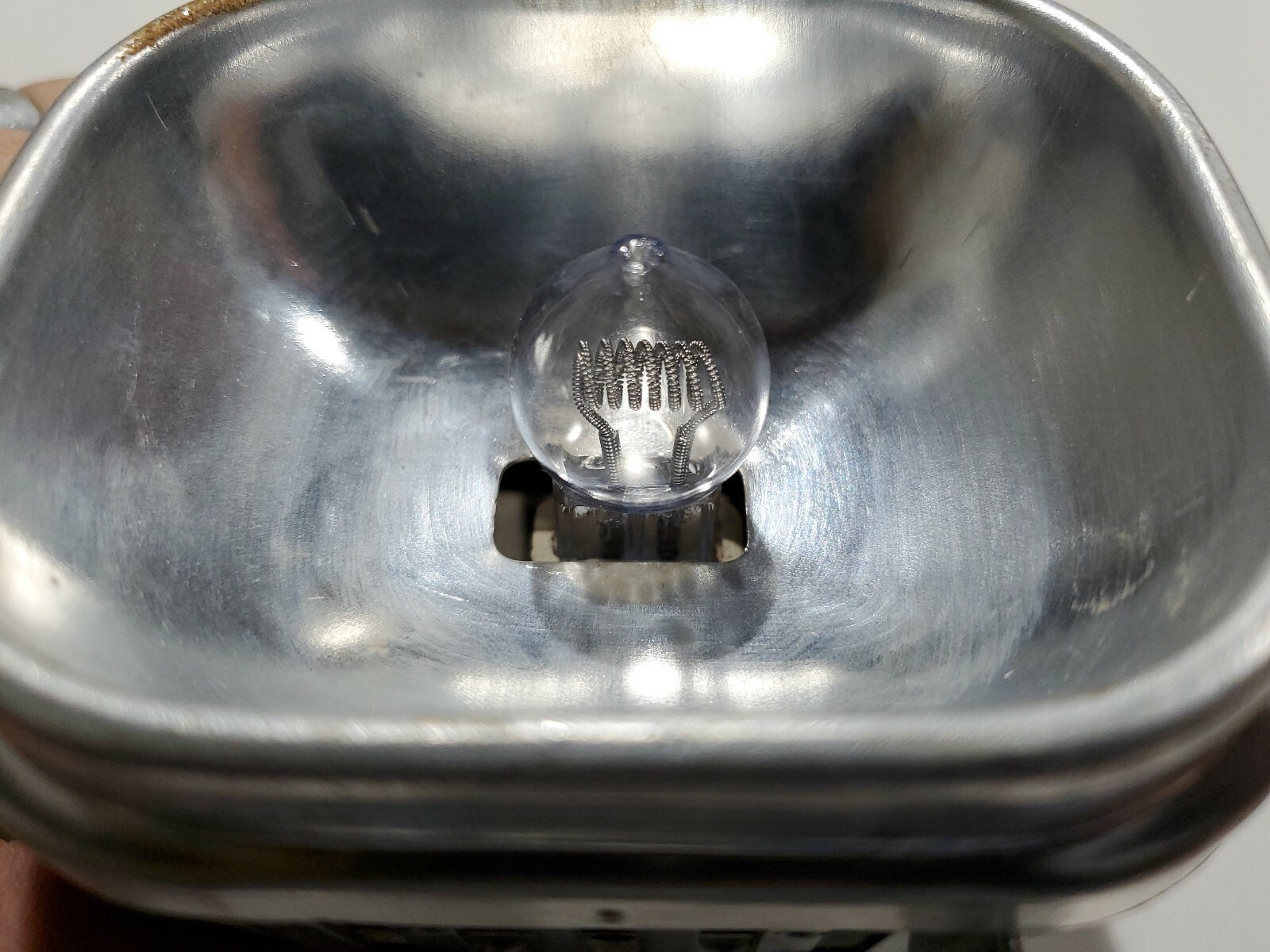 Vintage Goldcrest Lenco Model 790 Photo Light 650 Watt, Great Condition. Tested!