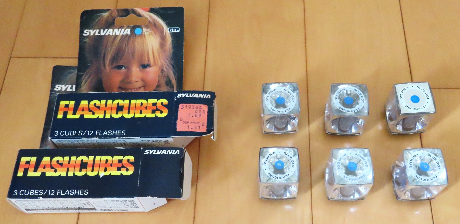 2 Boxes of 3 VTG Sylvania Blue Dot Flash Cubes (Total of 6)