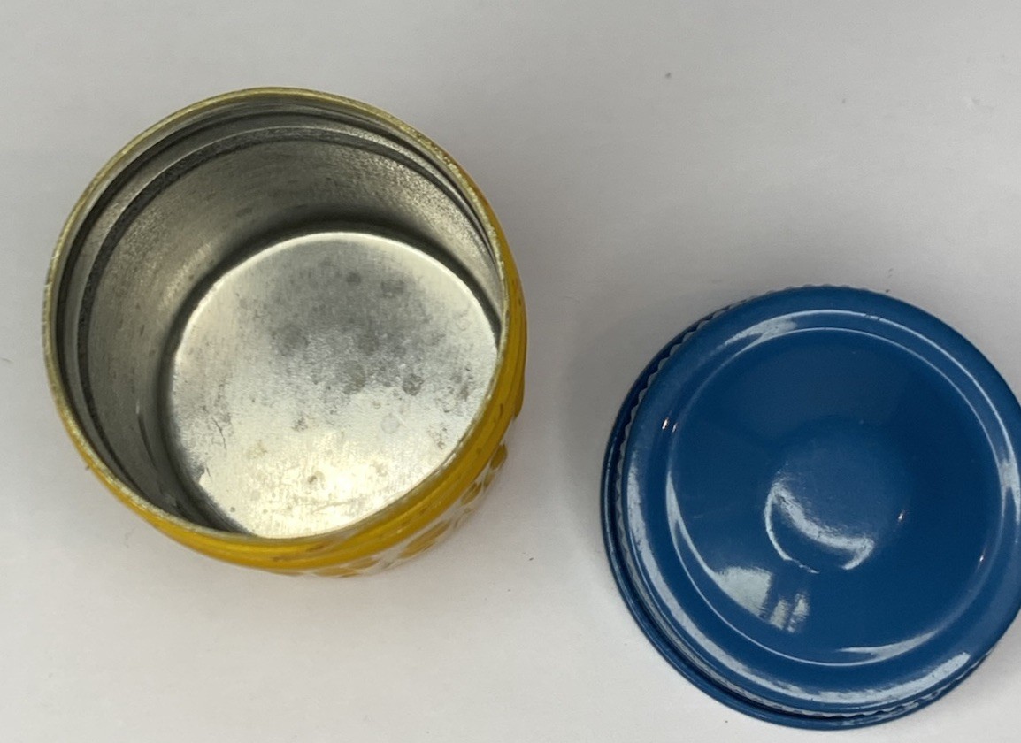VTG Kodak Empty Metal 35mm Film Canister Yellow w/Blue Screw Top for Ektachrome
