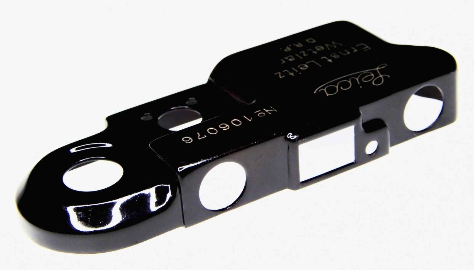 Leica Model II Black Paint Top Cover #106076 ……….. Minty