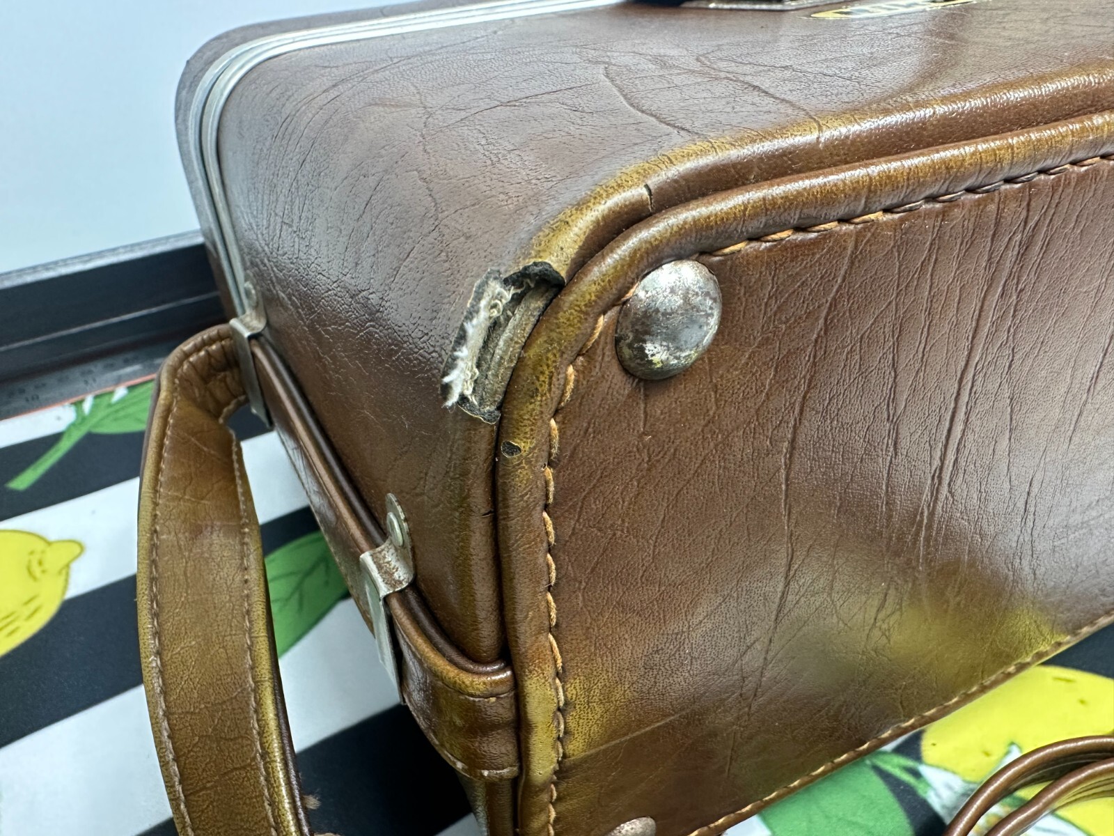 VINTAGE NIKON CAMERA BAG HARD SHELL CASE BROWN SHOULDER STRAP RETRO