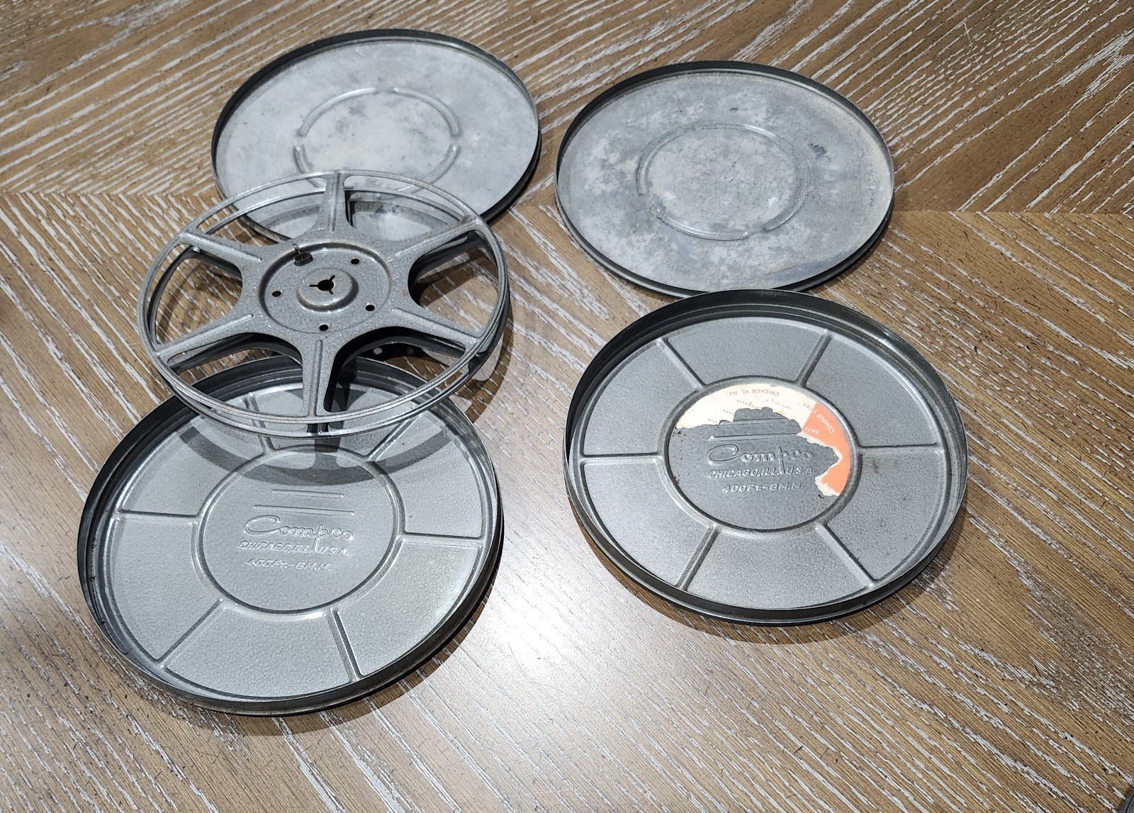 Vintage Compco 400ft & 300 ft 8mm Metal Movie Film Reels and Canisters Lot Of 4