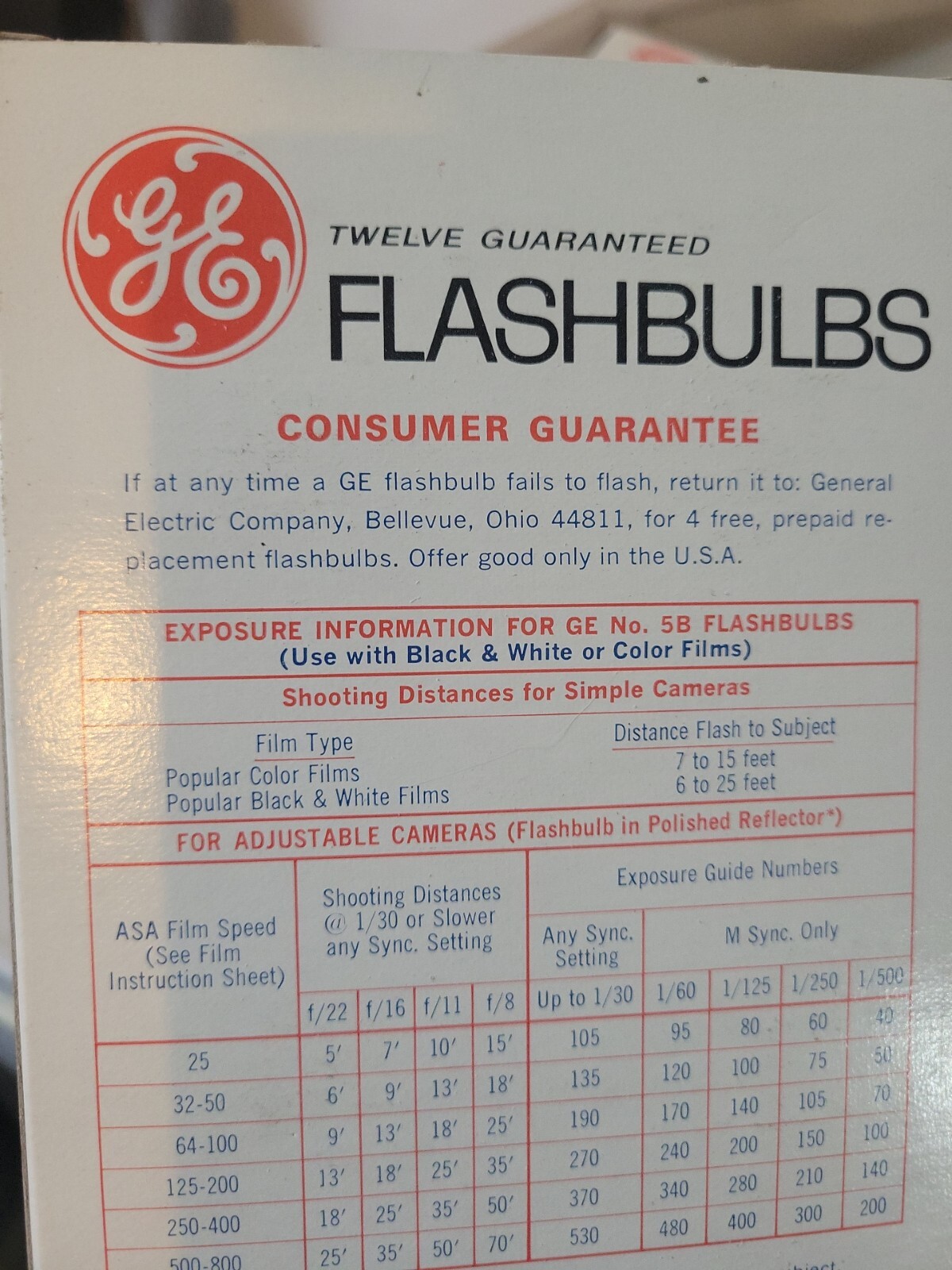 Vintage General Electric GE 5B Blue Camera Flash Bulbs 1 Box of 12 Bulbs