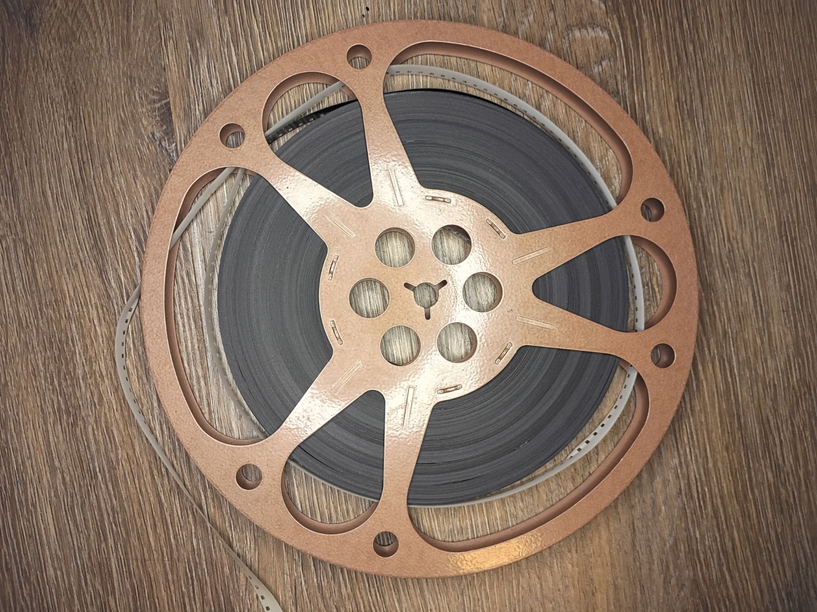 Relflex 400foot 8mm Reel Used, Time Capsule, Unknown Contents On Film. Untested