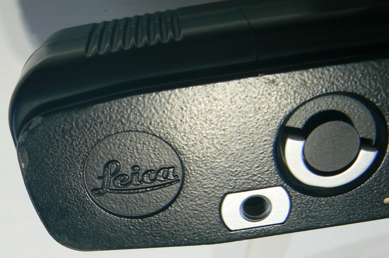 Leica Leitz Wetzlar 35mm Camera Motor Winder R & Camera Grip with Strap -VINTAGE