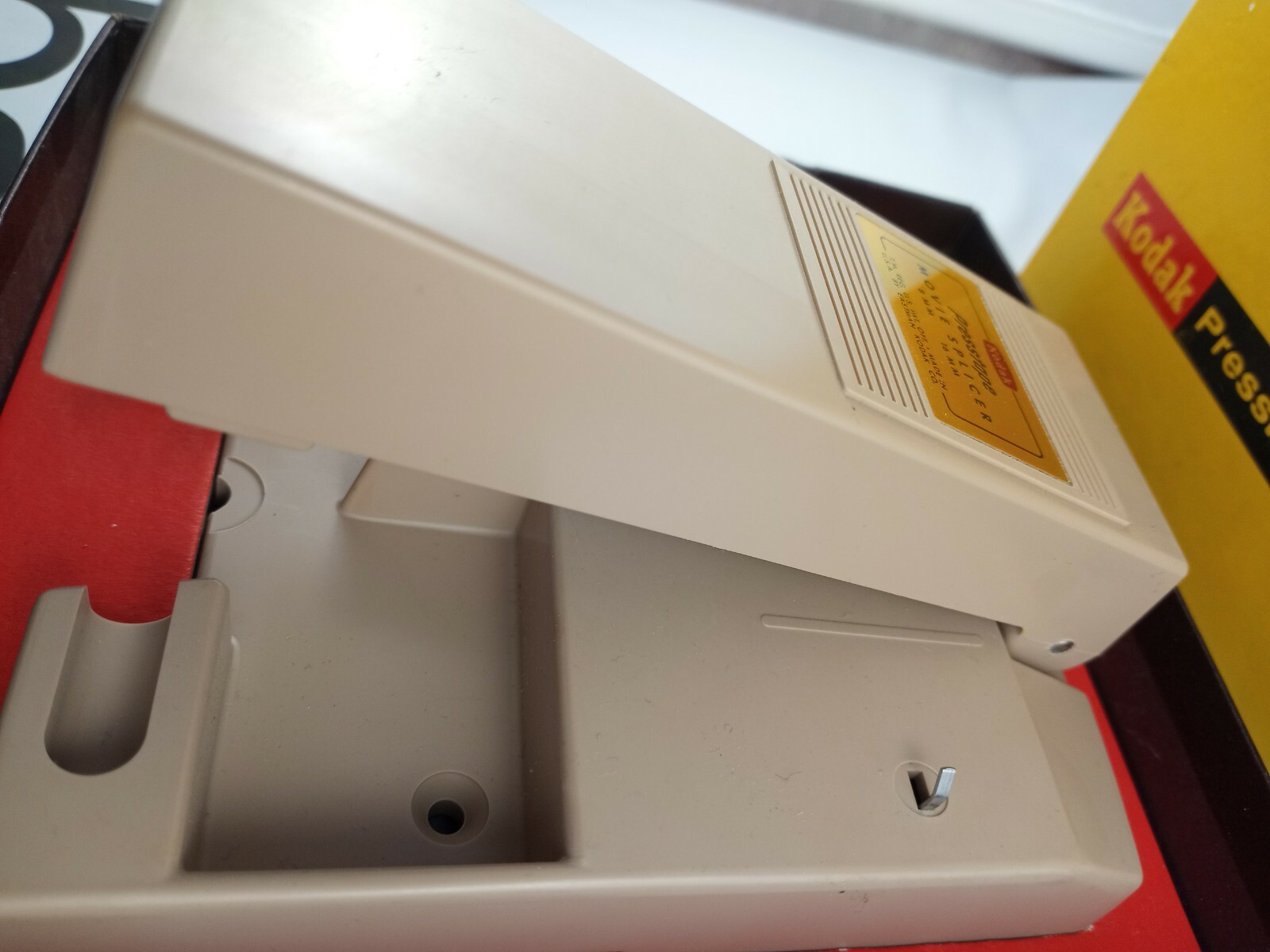 Vintage Kodak Presstape Movie Splicer 8mm 16mm Model 64 original box