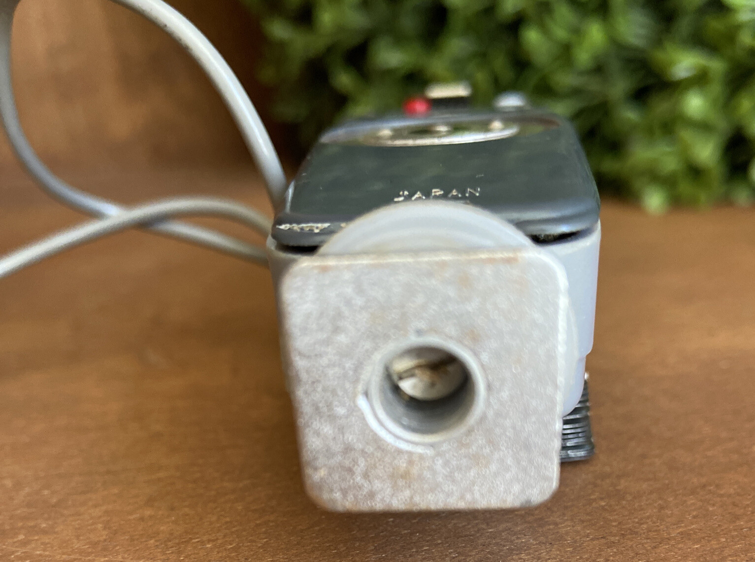 Vintage Ultimate Folding Reflector Flash Bulb Unit