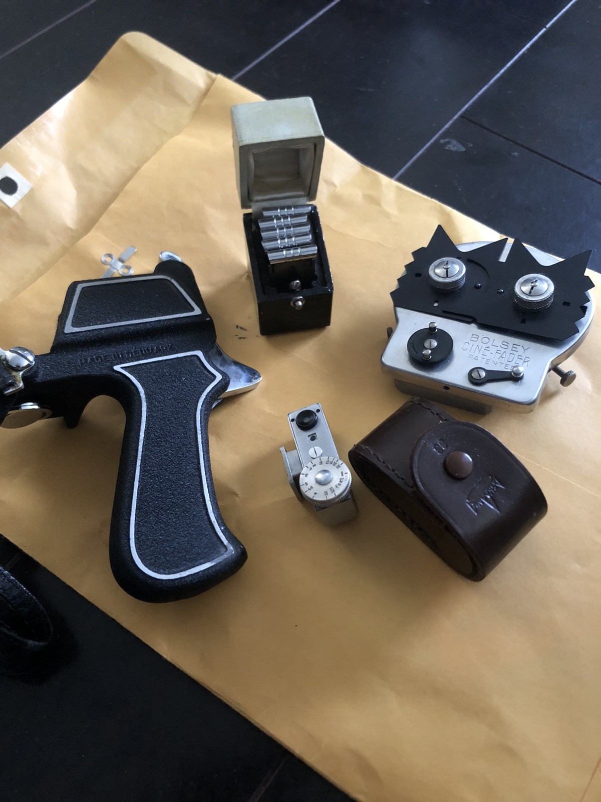 Bolex hand grip Filters Bolsey Fader Bolex H16 Non Reflex Camera