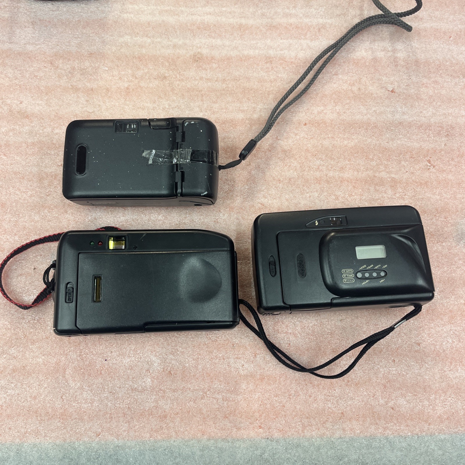 Vintage Camera Lot Of 3 For Parts With 3 Unmatched Cases