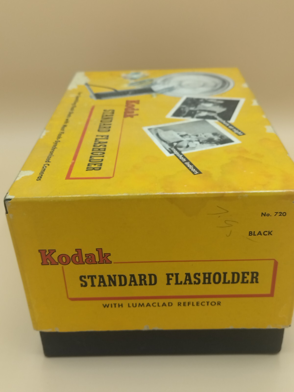 Vintage Kodak Standard Flasholder 720 IOB w/ 4 Blue Dot Sylvania Lamps Bundle