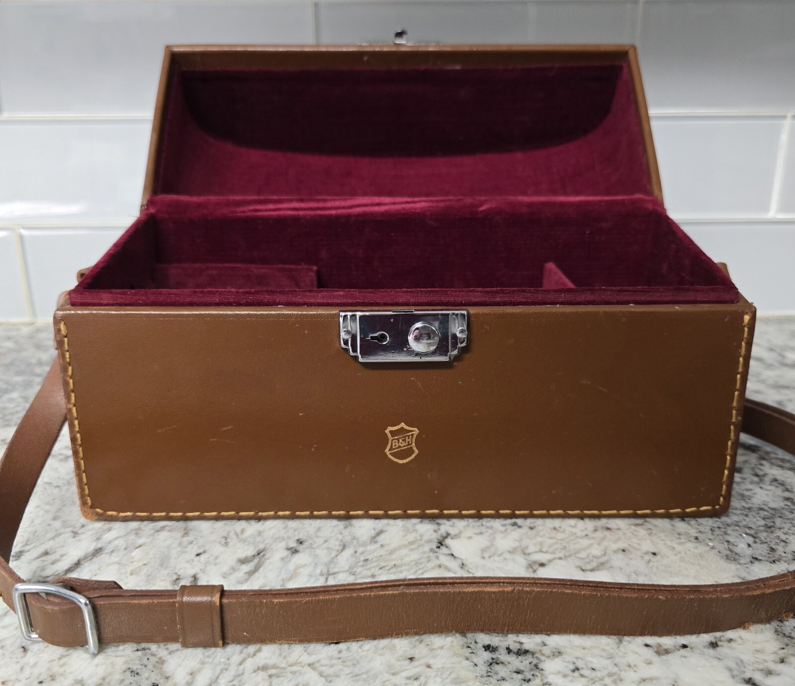 Vintage Brown Leather Camera Case ▪︎ Orig. for Bell & Howell 8mm ▪︎ Includes Key