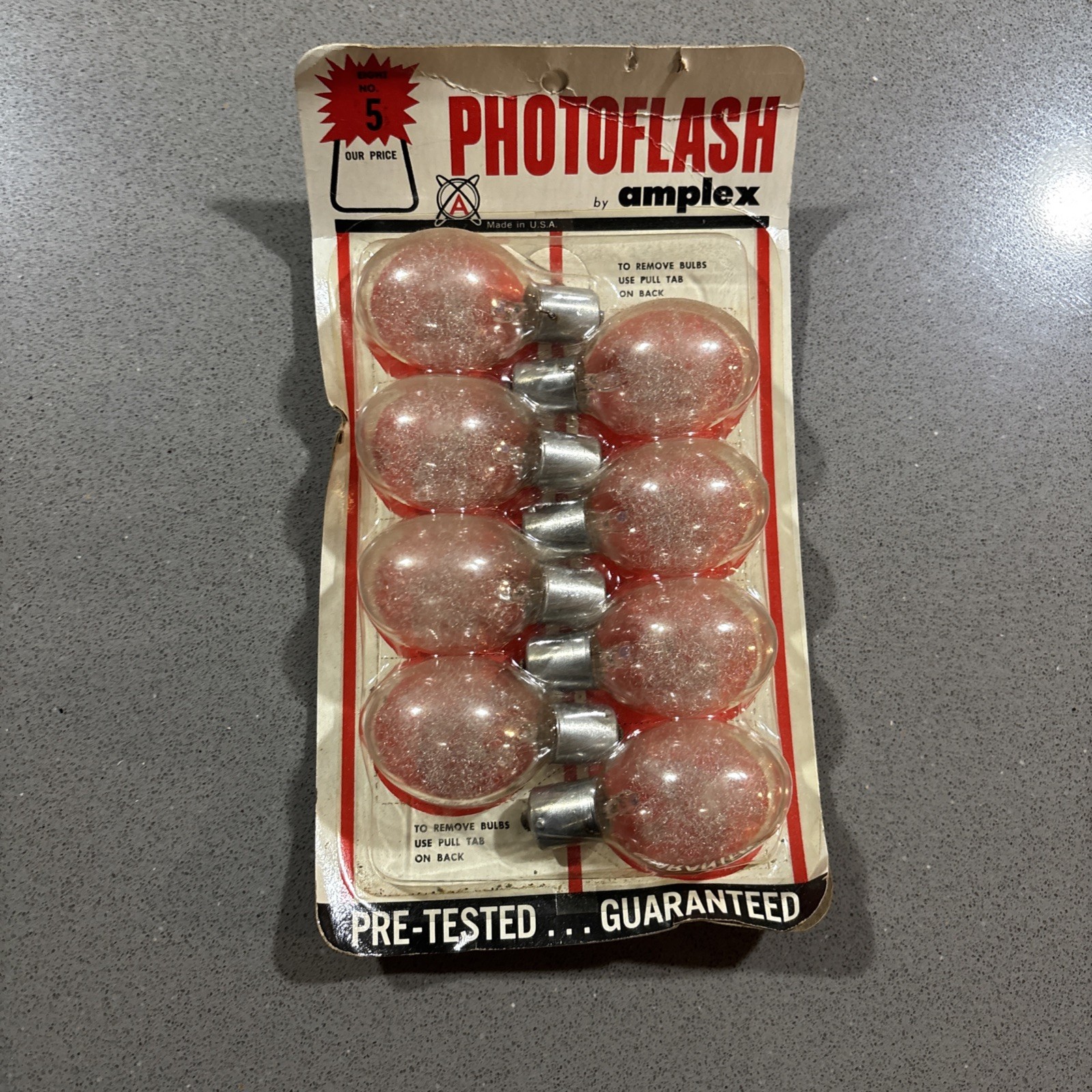 Vintage Amplex #5 Camera Photoflash Flashbulbs 8 Bulb Lot