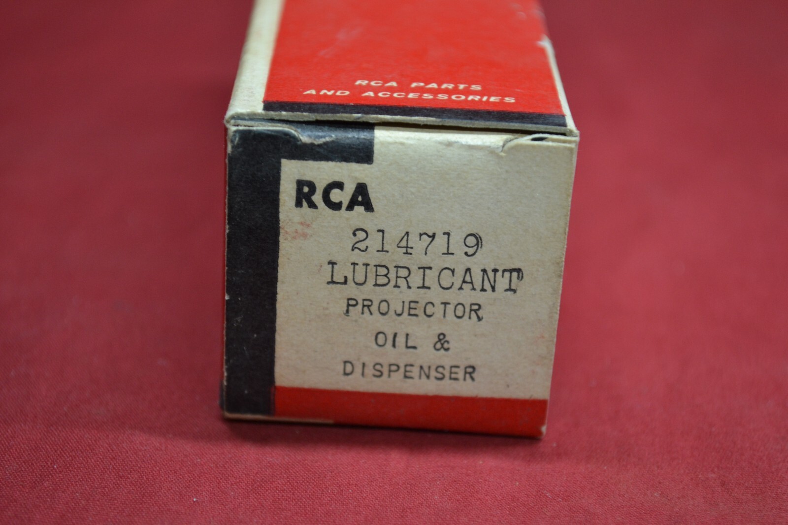 ORIGINAL RCA PROJECTOR OIL AND DISPENSER * 214719 * IN ORIGINAL BOX * BRAND NEW