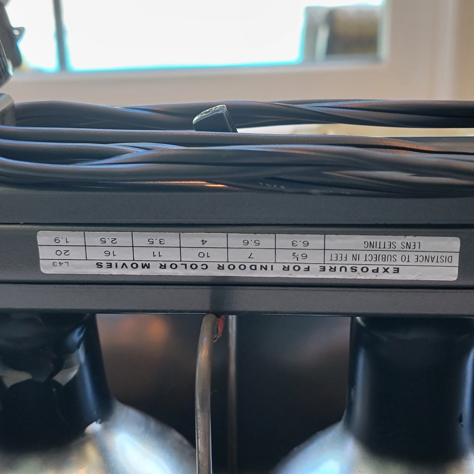 VINTAGE Smith Victor GL43 4 Socket Movie Photography Light Bar w/ Metal Case