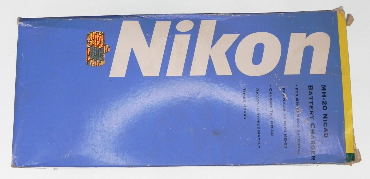 Nikon MH-20 Quick Charger for MN-20 Ni-Cd Battery ……… LN