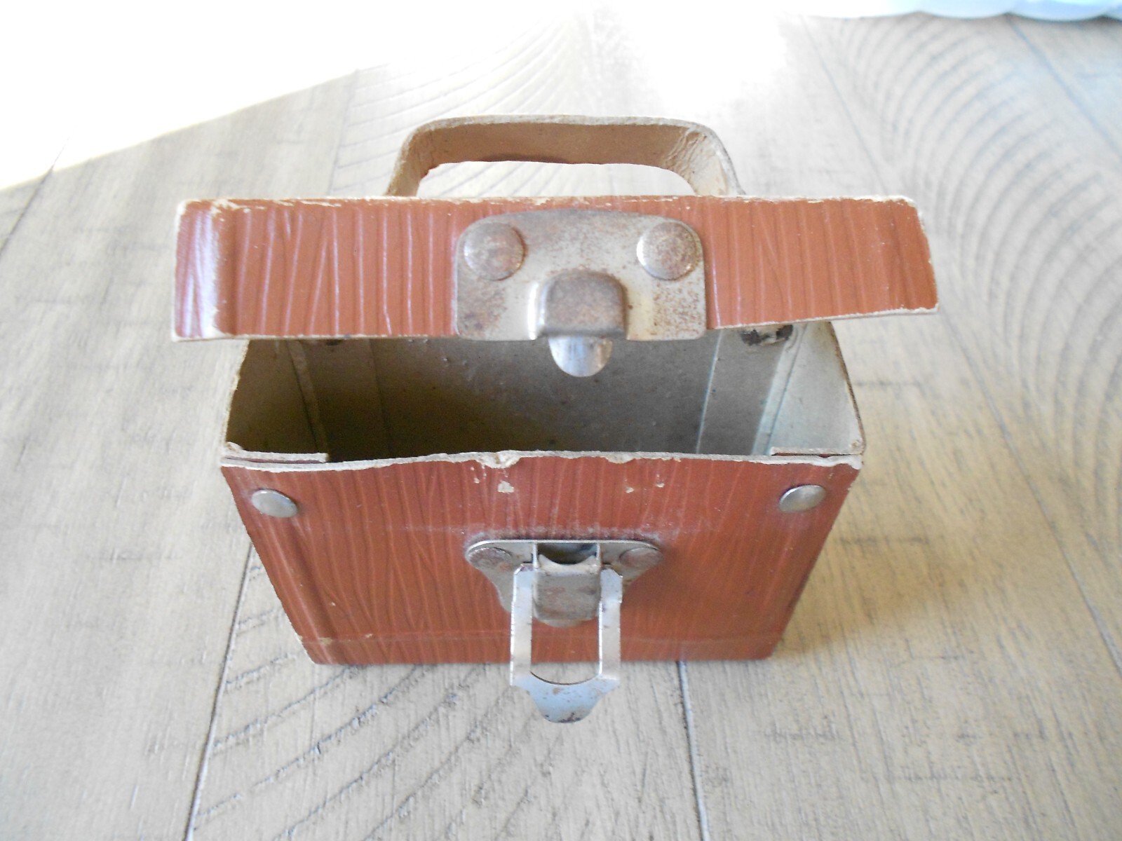 Vintage Mini Cardboard Snap carrying case + handle for Camera? etc 4″x3″x1.75″