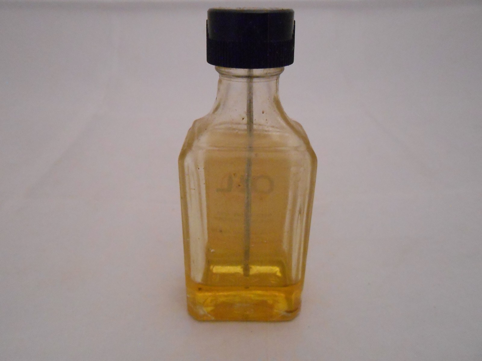 Vintage Kodascope Lubricating Oil w/Box, Partially Filled, Film/Photography
