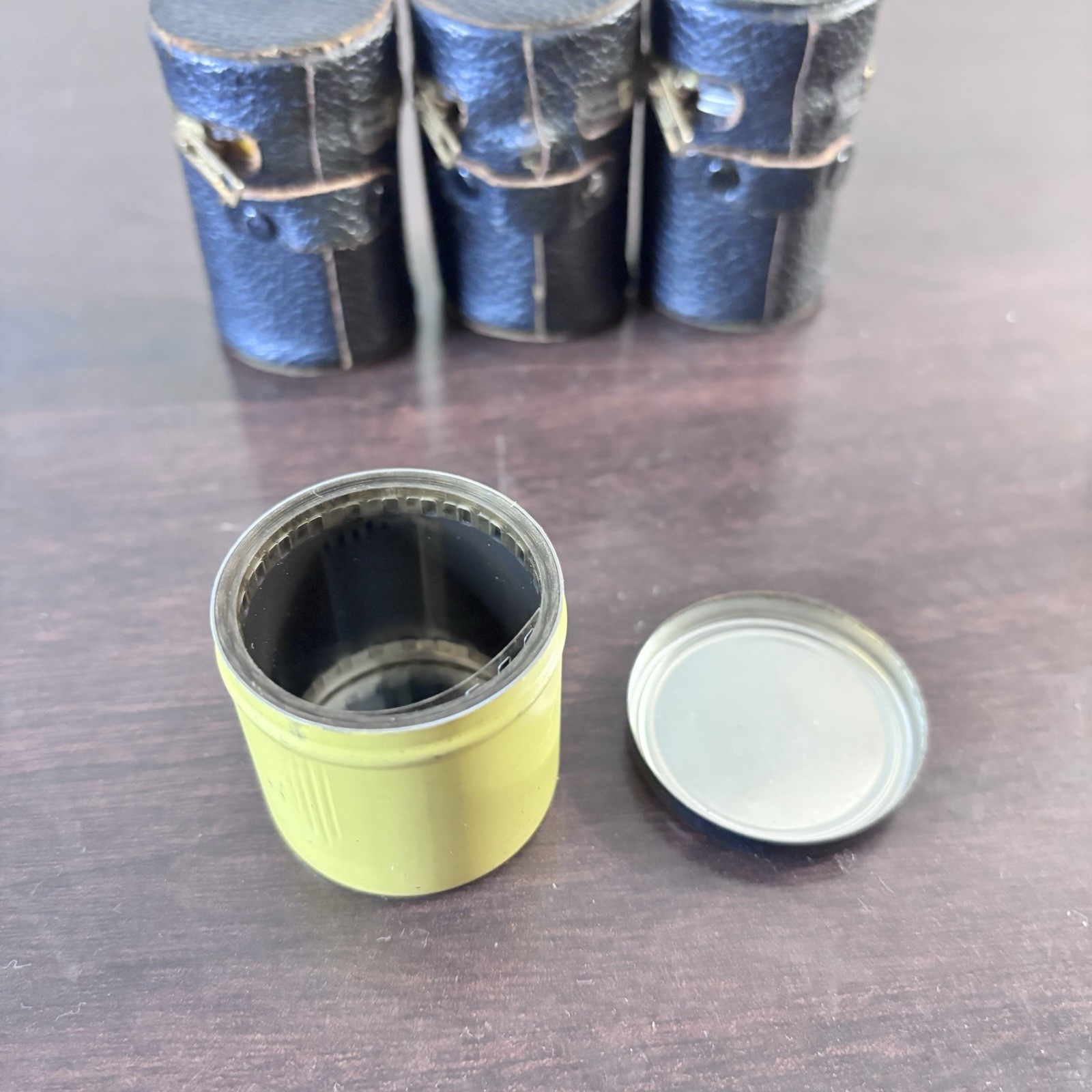 10 Vintage Metal Film Canisters Container Multi-Color Cap w/35mm Film *NOTES*