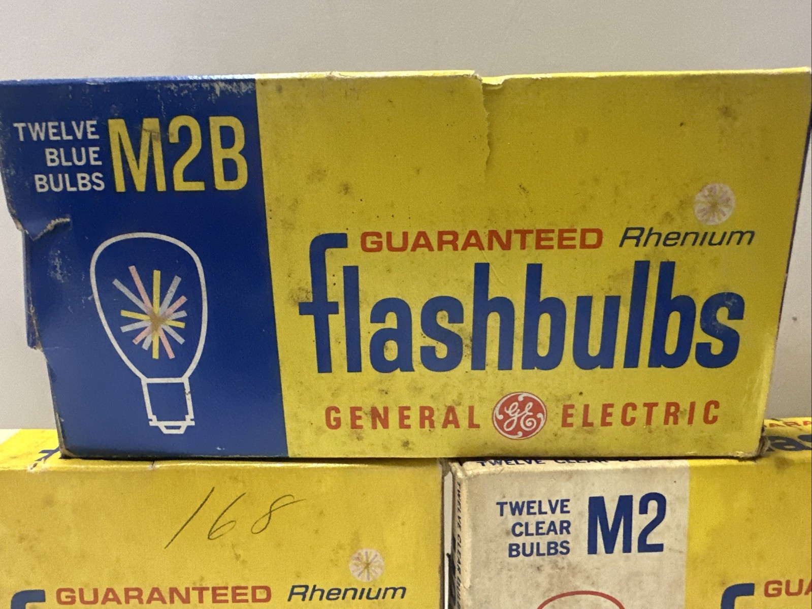 Flashbulb Vintage Lot Of M2-QTY: 21 And M2B Blue Box Of 12 READ!!