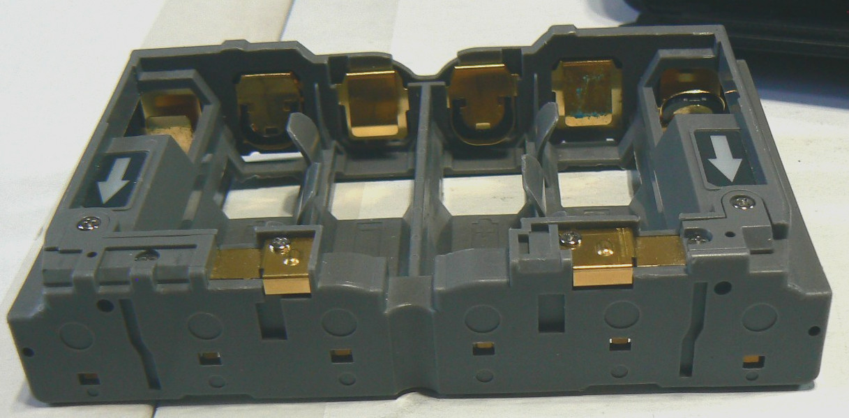 Nikon MB-D200 Multi Power Battery Pack Grip with Battery Tray BB