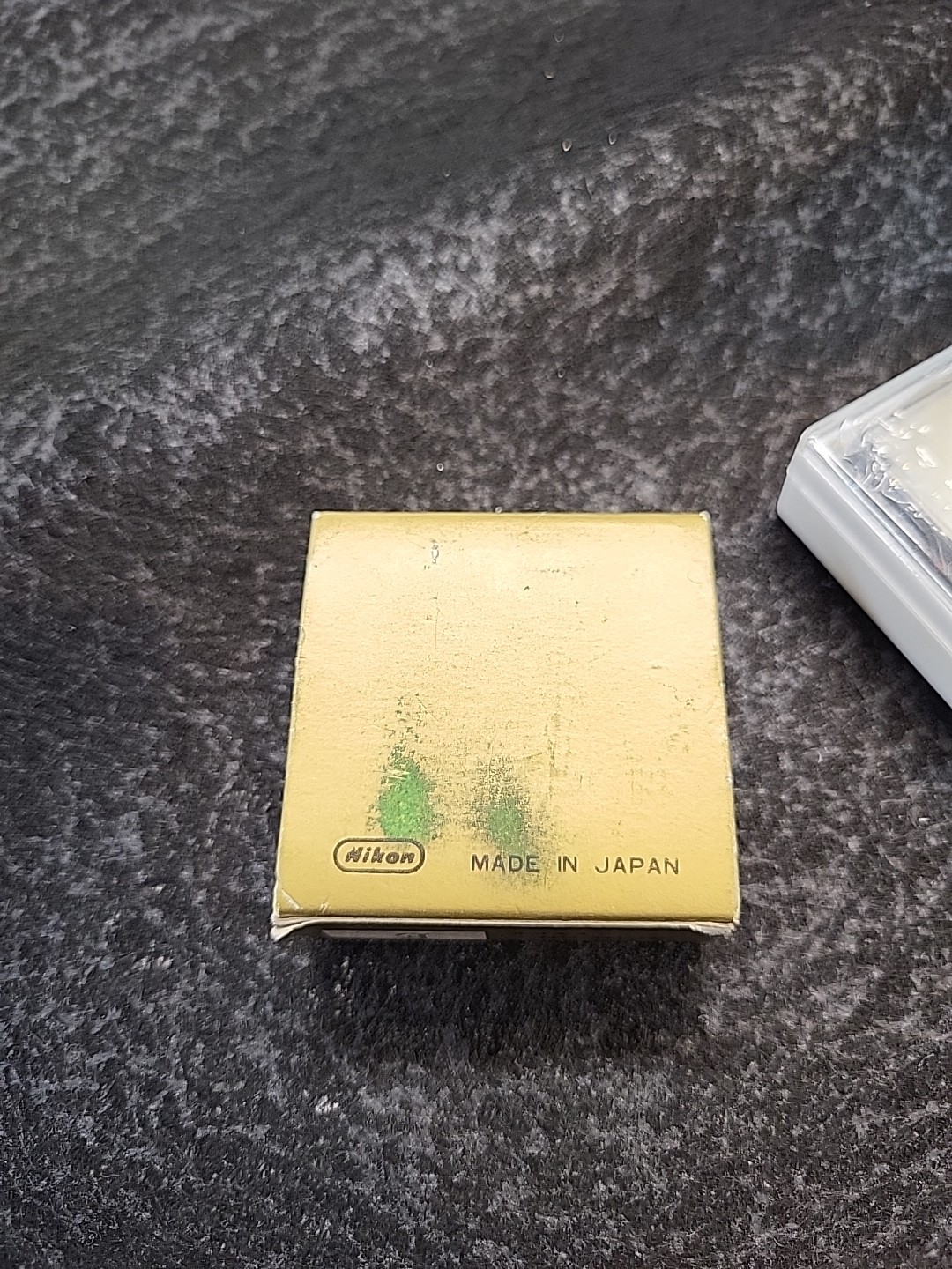 Vintage Nikon Focusing Screen Type E Grid Matte – Gold Box – NOS MIJ – FE FM FE2