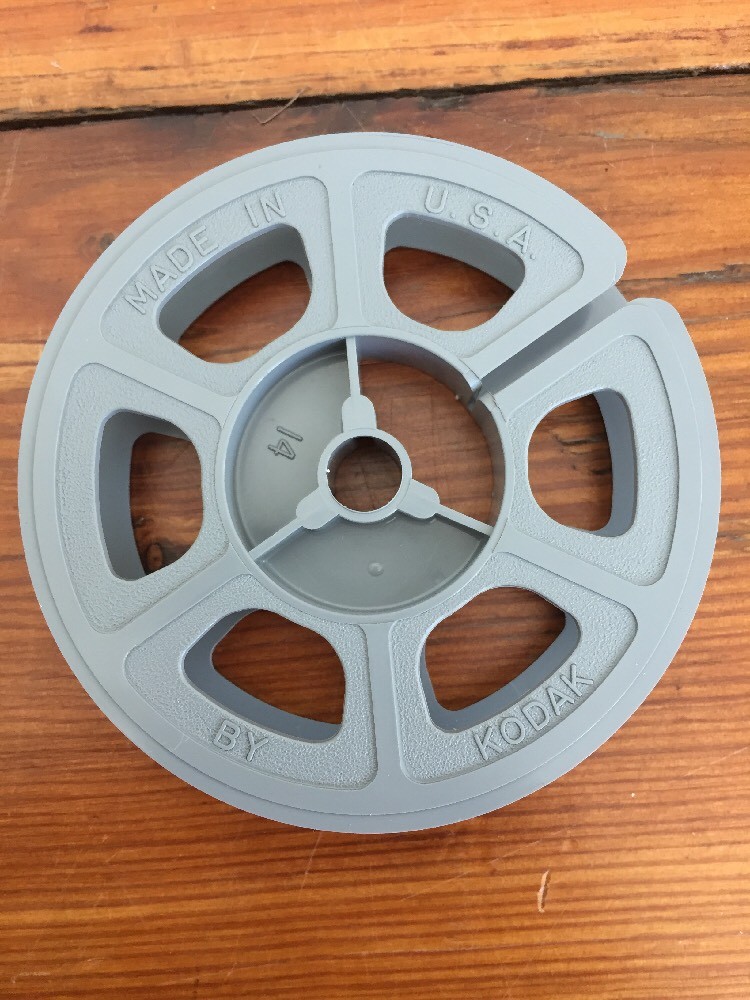 Vtg Lot of Brumberger Super 8mm Film Take Up Reels Canisters Industrial Era Case