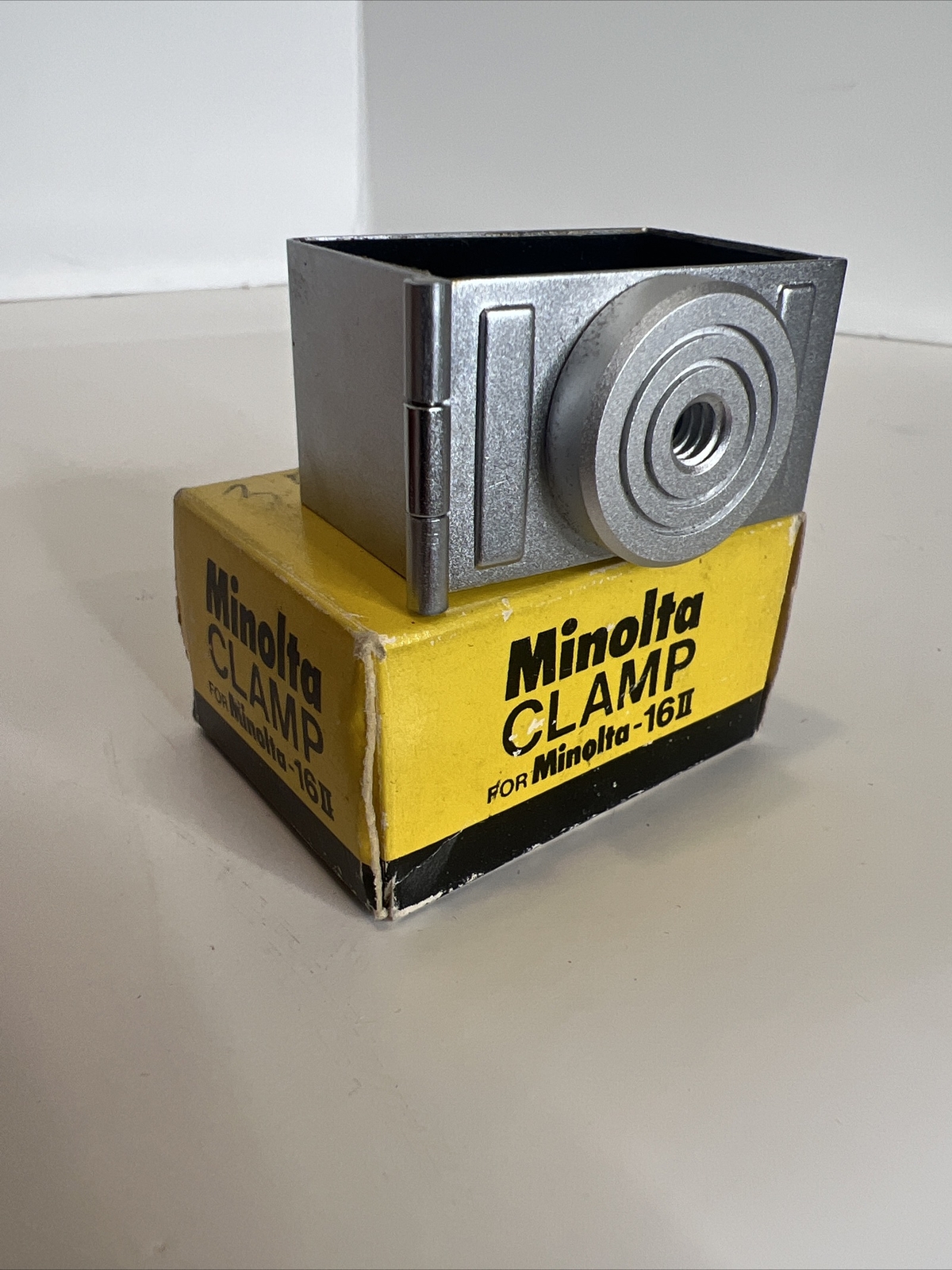 Genuine Minolta Accessory Tripod Shoe Clamp for Minolta 16 P, EE & EE II -Japan