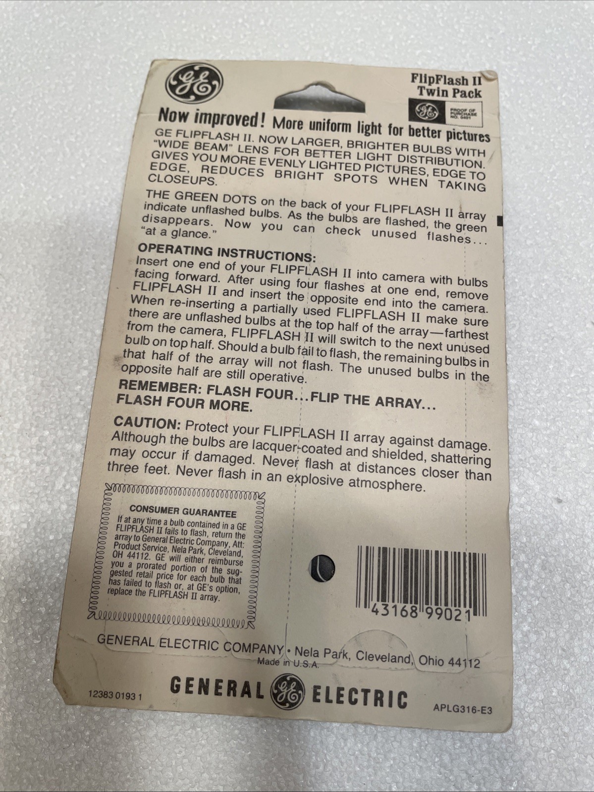 GE Flip Flash II Twin Pack Original Packaging 16 Flashes New Old Stock