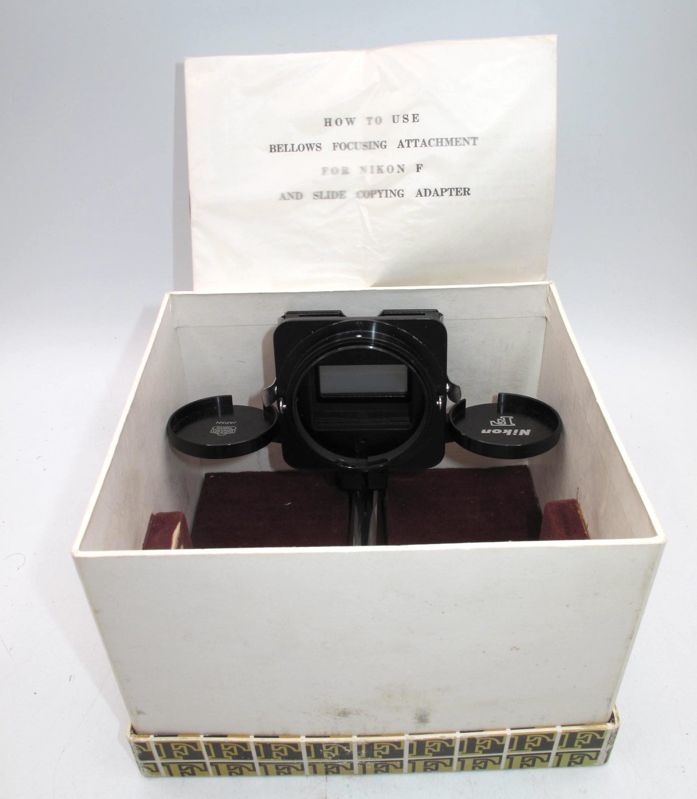 *VINTAGE* NIKON SLIDE COPYING ADAPTER FOR BELLOWS ATTACHMENT MODEL II IN BOX