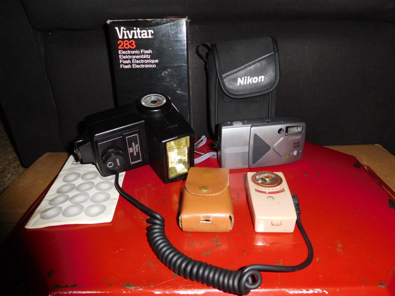 Vtg lot of photographic equipment Vivitar 283 Nikon A20, GE Mascot meter CLEAN