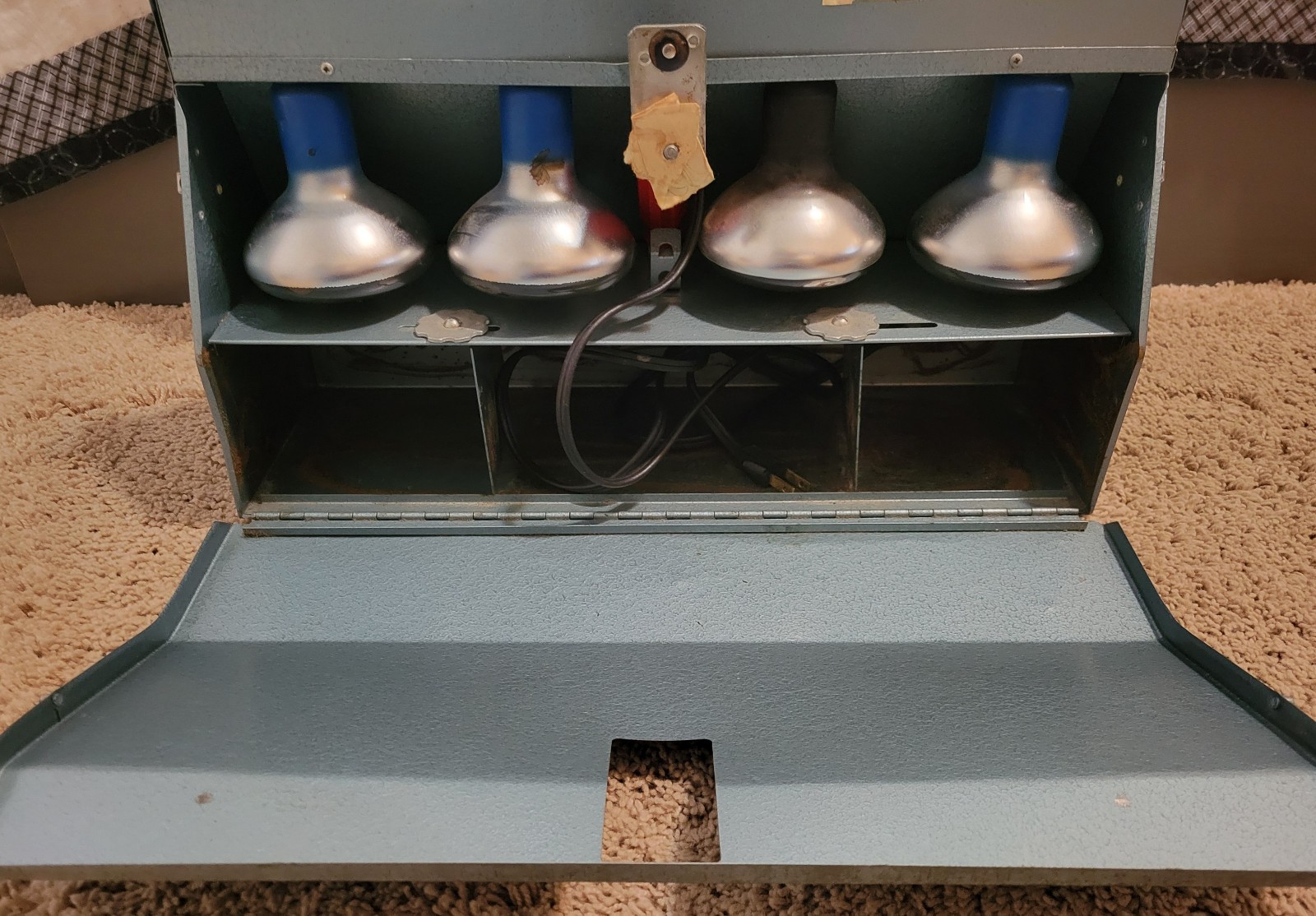 Vintage 1960’s V-PAK Bar Lite – 4 Bulb Light w Case Camera Movie