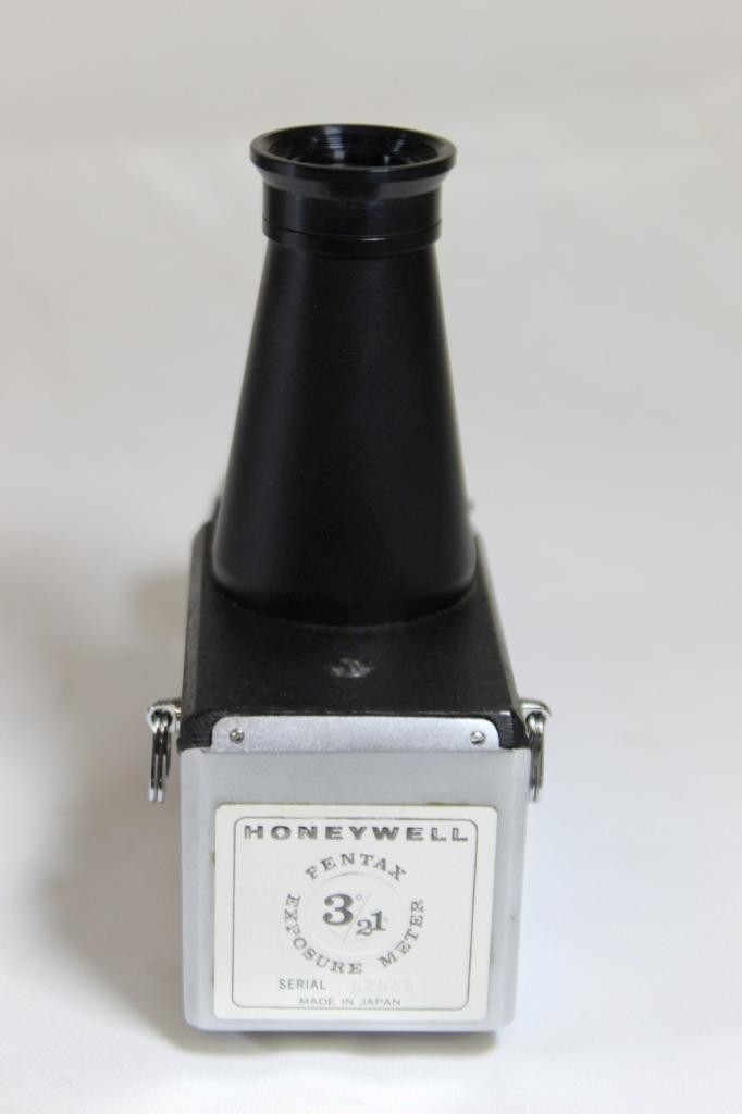 Honeywell Pentax 3/21 Spot Exposure Meter & Strobonar 100 Hot Shoe Flash AS-IS