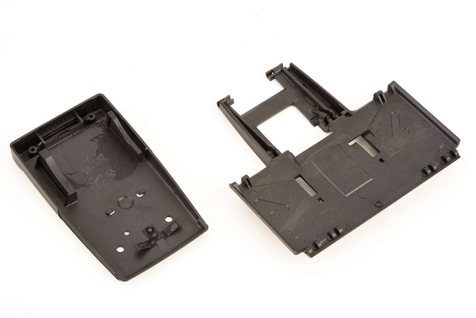 Polaroid SX-70 Camera Replacement Part – Black – Viewfinder Cover V22