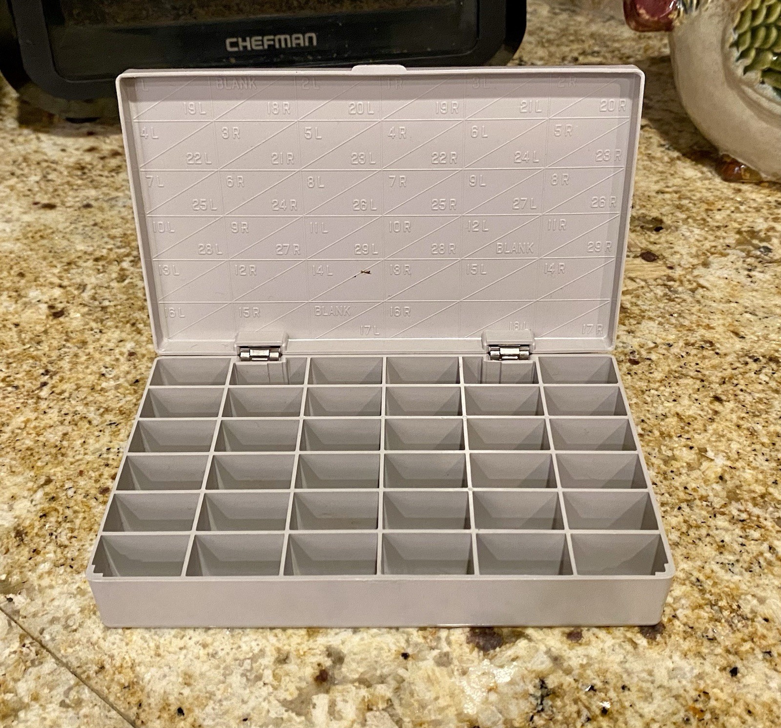 Vintage Stereo Realist Gray Plastic Case