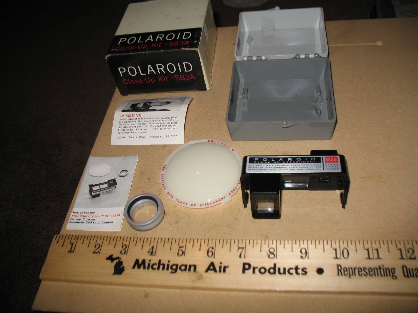 VTG NOS? POLAROID 250 CLOSE UP KIT #583A FOR AUTOMATIC 250 LAND CAMERA