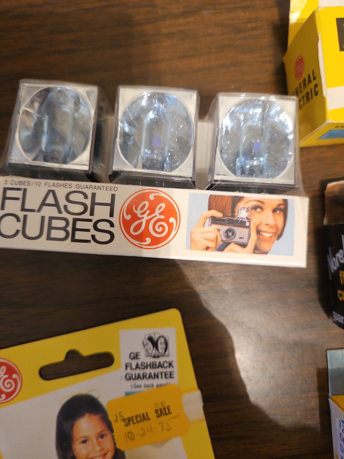 Vintage Flashcubes Flash Cubes GE Sylvania Norelco 14 Cubes In Boxes