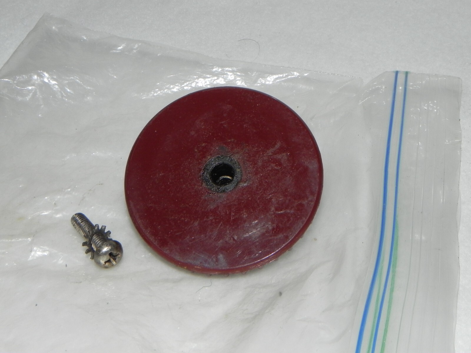 Ampro Futurist 8 Projector Parts: large gear and pins